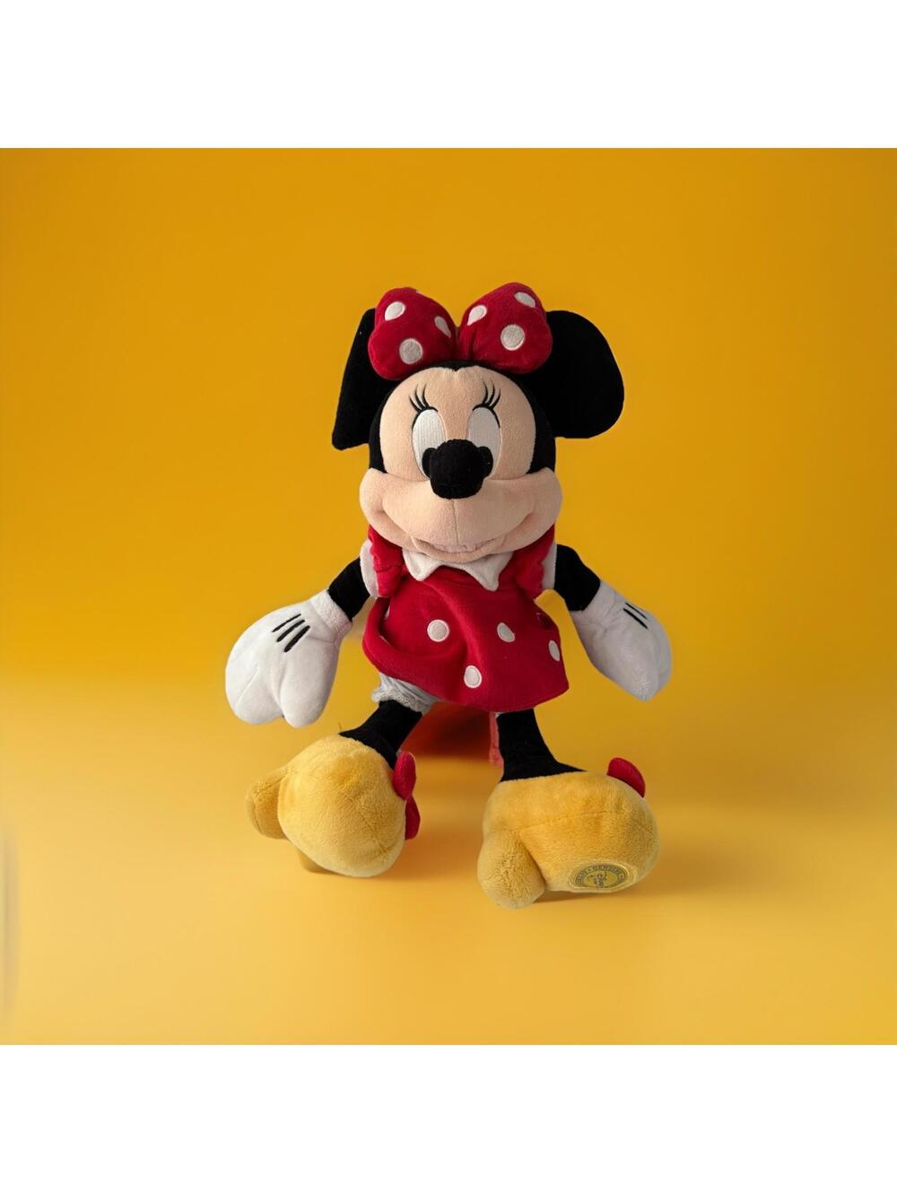 Walt Disney World Authetic Minnie Mouse Doll 2008